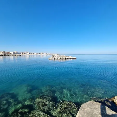 Hotel Vistamare Viserba 2*
