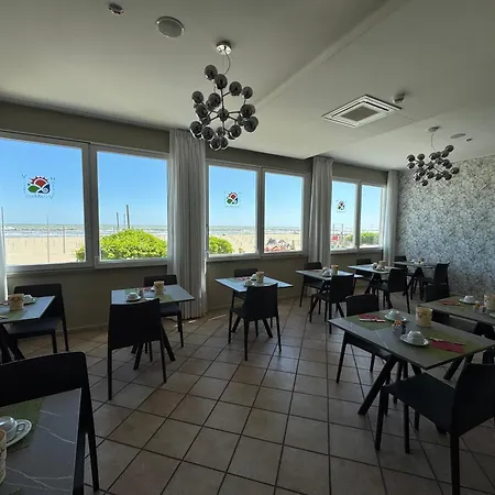 Hotel Vistamare Viserba 2*