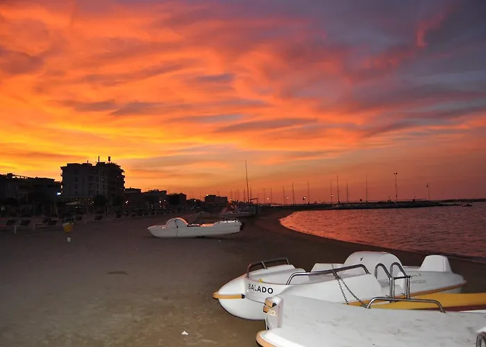 Ξενοδοχείο Vistamare Viserba 2*