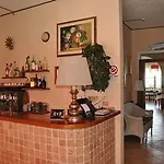 Hotel Vistamare Viserba 2*